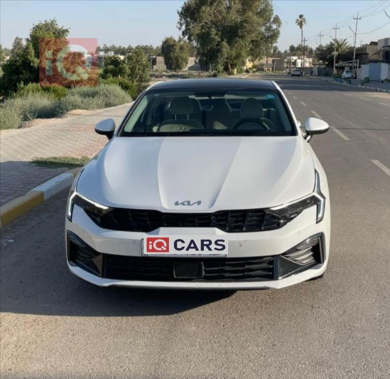 كيا K5